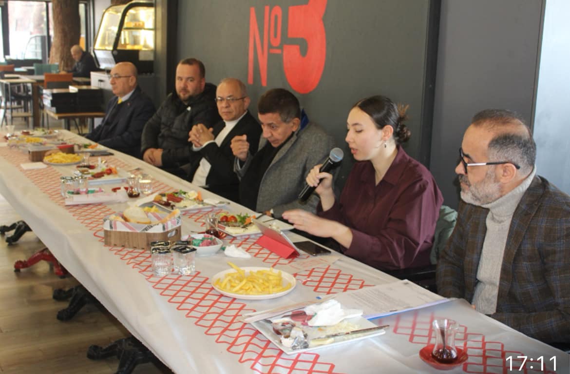23.02.2025 EMLAKÇI ÜYELERİMİZ VE TİCARET İL MÜDÜRÜMÜZ İLE GERÇEKLEŞTİRDİĞİMİZ KAHVALTILI TOPLANTI