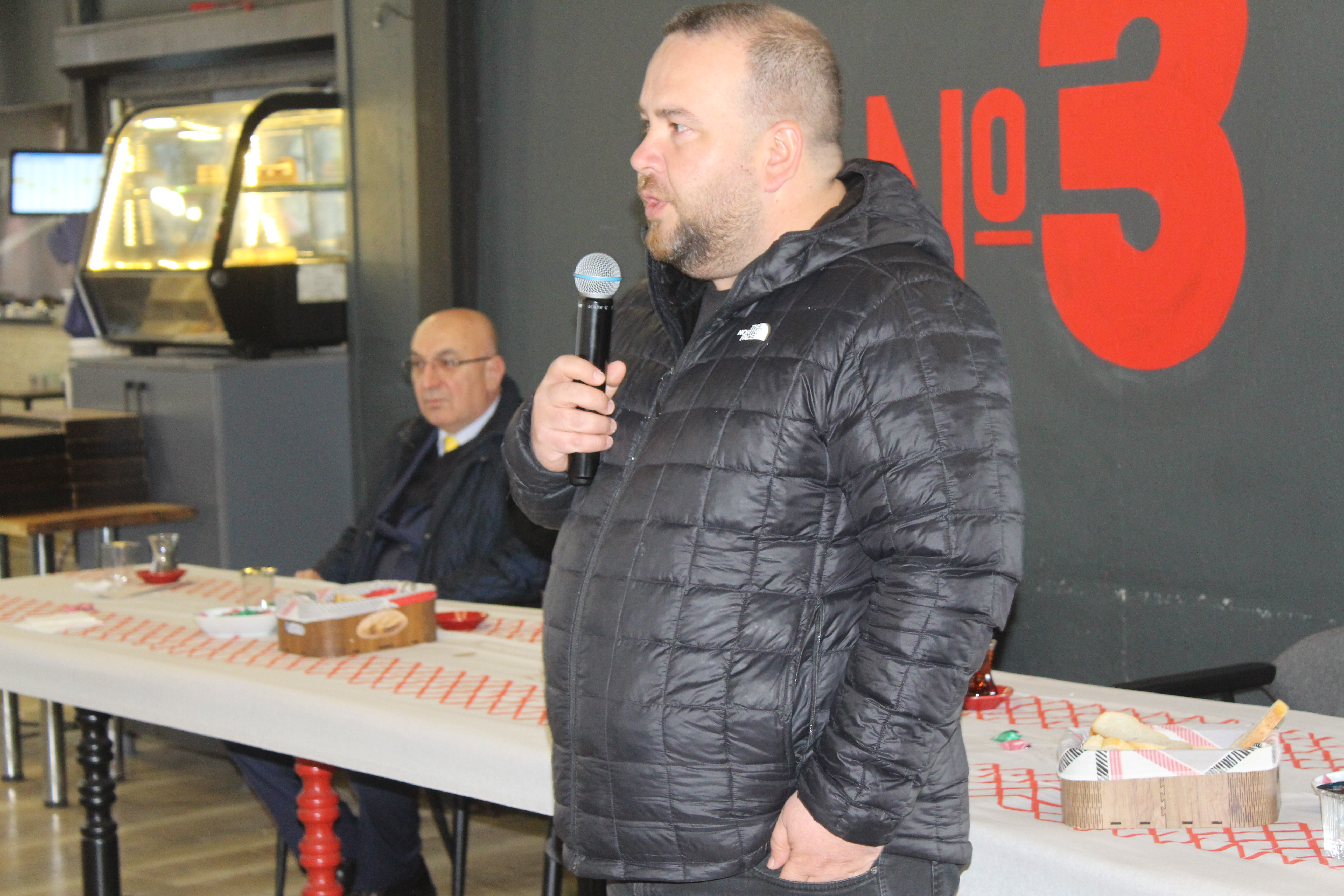 23.02.2025 EMLAKÇI ÜYELERİMİZ VE TİCARET İL MÜDÜRÜMÜZ İLE GERÇEKLEŞTİRDİĞİMİZ KAHVALTILI TOPLANTI